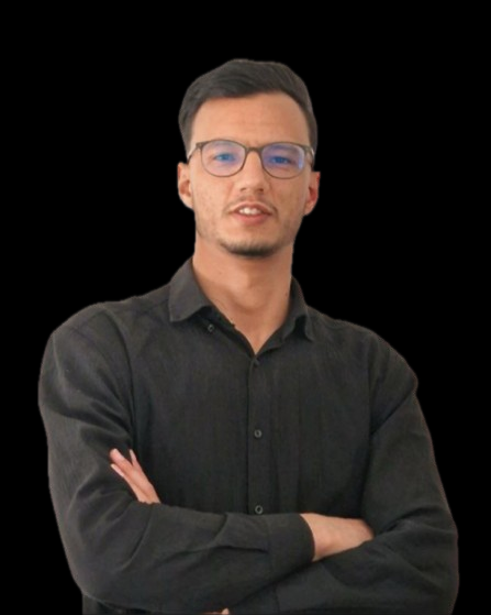 Lyes Bennai, a freelance full-stack web developer